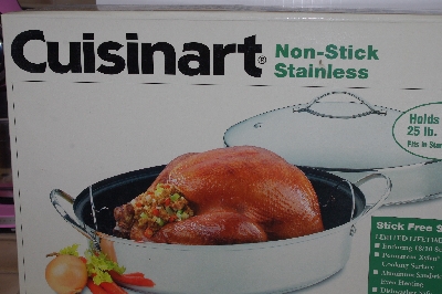 +MBA #2828-553   "2002 Cuisinart Extra Large Roaster With Domed Lid""