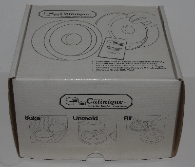 +MBA #2828-424  "Culinique Set Of 2 / 6" Surpeise Inside Mini Food Molds"