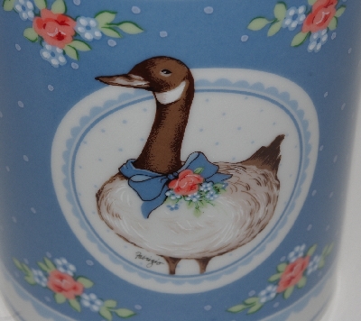 +MBA #2828-0006  "1985 George Good Fabrizio Grey Goose Porcelain Container"