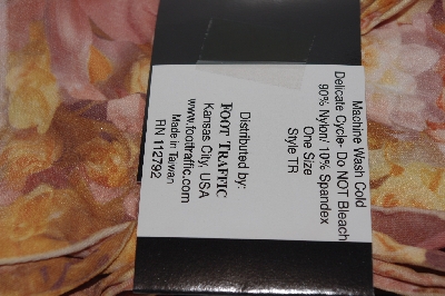 +MBA #2828-0050  "Set Of 4 Pairs Foot Traffic Yellow Rose Trouser Socks"