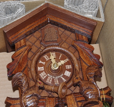 +MBA #2929-466    "2004 Hubert Herr Moving Squirrels Cuckoo Clock With Hand Carved Deer Head"