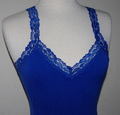+MBA #2929-405   "Set Of 2 Hot From Hollywood Hot Sleveless V-Neck Ruched Tops"