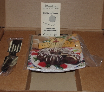 +MBA #3030-495    "2000 Pampered Chef Stoneware Sensations Kit"