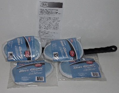 +MBA #3131-843    Fuller Brush Set Of 2 Glass Cleaning Tools With 4 Microfiber Pads"