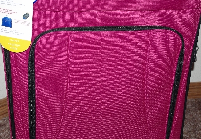 +MBA #3232-0156    "American Tourister Hot Pink/Rose 6 Piece Luggage Set"