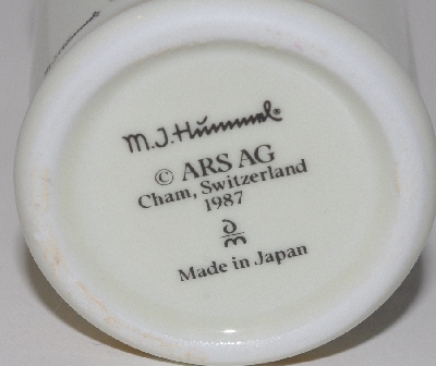 +MBA #3131-391  "1987 M.J. Hummel "Dry Mustard" Porcelain Spice Jar" 