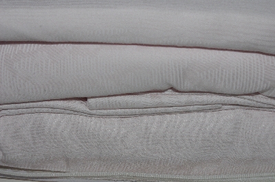 +MBA #3232-479  "Linen's N Things 260 Pale Pink Printed Cal King Sheet Set"