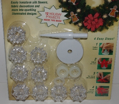 +MBA #3434-437   "2003 Wilton Industries Hoilday Light Crafter Kit"