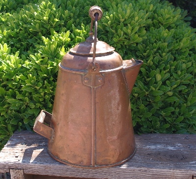 +MBA #3434-0001    "Large Vintage Copper Kettle"