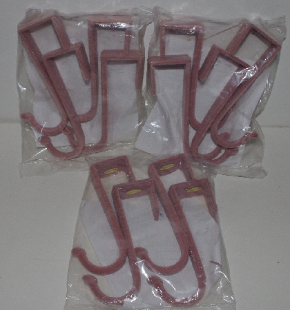 +MBA #3535-873   "Set Of 12 Mauve Pink Huggable Door Hooks"