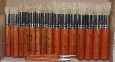 +MBA #3535-879   "Jan Dressler Wood Handled 20 Piece Stencil Brush Set"