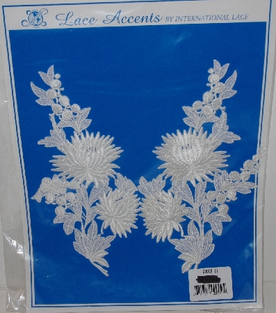 +MBA #3535-106  "1990's Set Of (2) Large White Lace Floral Appliques"