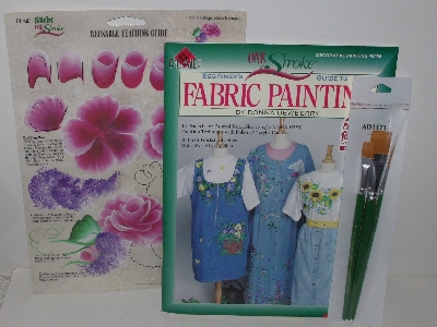+MBA #3535-916   "1996 Plaid Beginners Guide To Fabric Painting By Donna Dewberry"