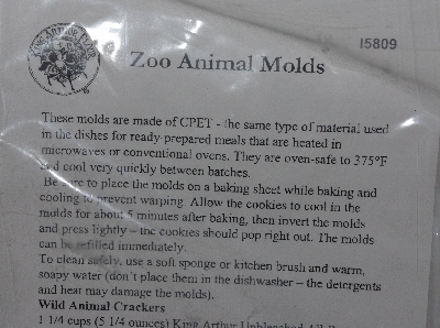 +MBA #3636-444  "Zoo AQnimal Cracker Molds & Recipe Kit"