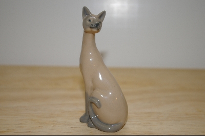 +MBA #4-076  "1986 Franklin Mint Valencia  Cat