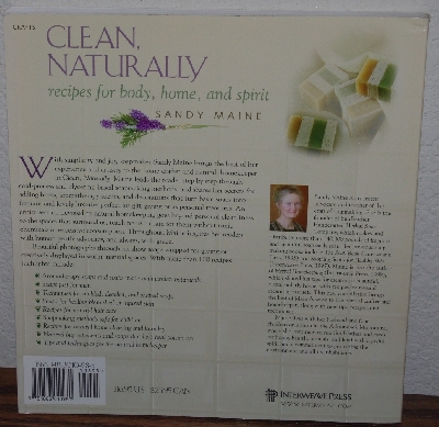 +MBA #3939-0308    "2001 Clean Naturally Recipes For Body, Home & Spirt By Sandy Maine" Paper Back