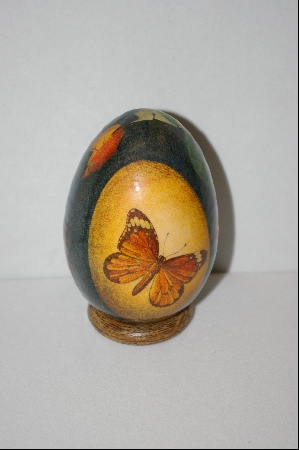 +MBA #9-055   1980's Barry Patch Decoupage Egg
