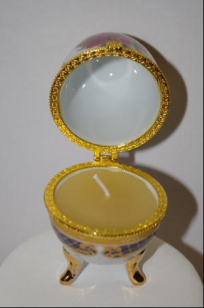 +MBA #9-228   "Ceramic Egg Trinket Box With Candle Inside