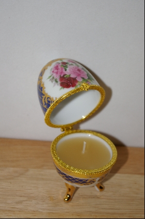 +MBA #9-233  Pink Roses Egg Shapped Trinket Box With Candle Inside