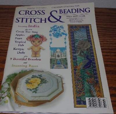 +MBA #4040-162  "Oct 2005 Cross Stitch Beading Issue 64" Paper Back