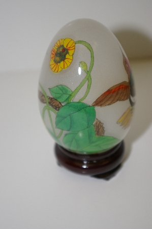 +MBA #10-273   1998 Asian Reverse Hand Painted Hummingbird Egg