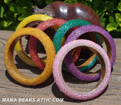 +MBA #5556-378  "Fancy Cut Lavender Glass Seed Bead Bangle Bracelet"