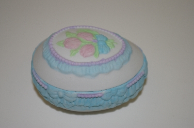 +MBA #10-148  1980'sBlue & White Hand Painted Bone China Egg 2 Piece Dish