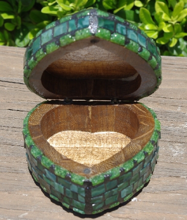 +MBA #5558-332  "Small Multi Green Stained Heart Shaped Mosaic Jewelry Trinket Box"