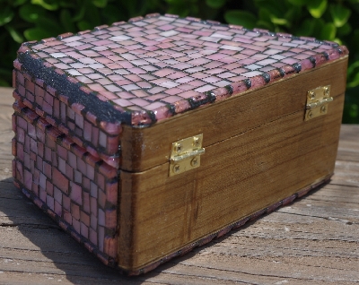 +MBA #5559-0033  "Pink Stained Glass Purse Shaped Mosaic Jewelry Trinket Box"