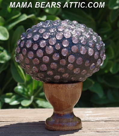 +MBA #5604-0042  "Light Pink Glass Bead Egg With Stand"