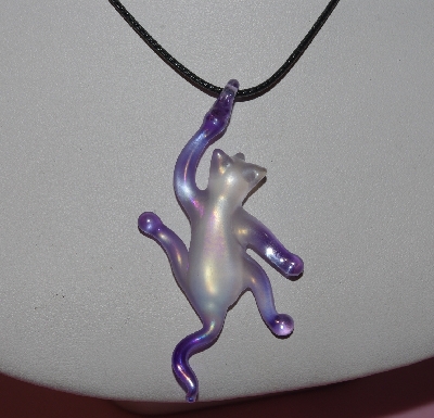 +MBA #5608-439  "Fancy Lamp Worked Glass Lavender Cat Pendant"