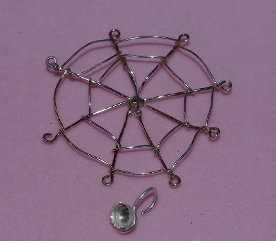 +MBA #5608-407   "1990's Set Of 4 Wire Sterling Spided Webs Pendants With Detachable Bezel Stone Setting"