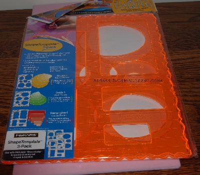 +MBA #5608-277   "2001 FISKARS 3 Pack Circles, Ovals & Rectangles Shape Templates"