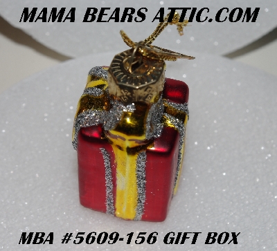 "SOLD"  MBA #5609-156  "2004 Thomas Pacconi Advent Gift Box Replacement Ornament"