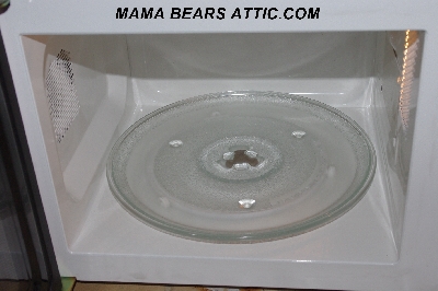 MBA #Pink2005-0015  "2005 Cooks Pink Microwave Oven Model #780-5000"