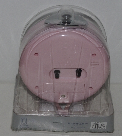 +MBA #1515-0104  "Pink Sharp Quartz Analog Alarm Clock"