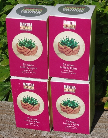 +MBA #5614-0390   "2003 Martha Stewart (4) Sets Of 35 Green Holiday Lights 12.6Ft L Each"
