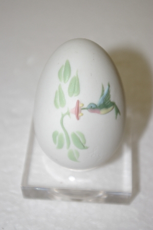 +MBA #11-257  1980's White Fine Bone China Embossed Egg