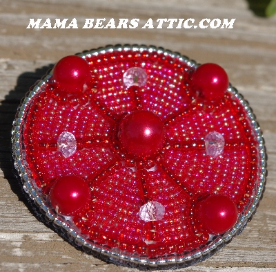 MBA #5615-9787  "Red & Pink Glass Bead Round Brooch"