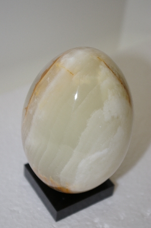 +MBA #11-045  Jumbo 1-3/4 lb Onyx Egg