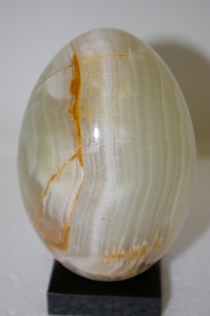 +MBA #11-045  Jumbo 1-3/4 lb Onyx Egg