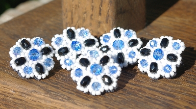 MBA #5632A-3473  "Black, White & Blue Set Of 5 Glass Bead Mini Brooch Pins"