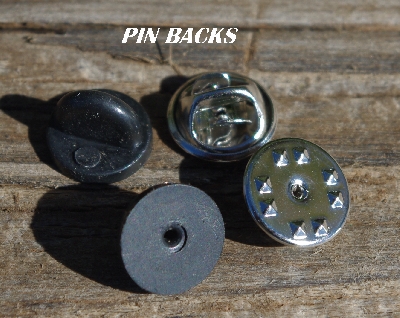 MBA #5632A-3533  "Green & Clear Glass Bead Set Of 5 Mini Brooch Pins"