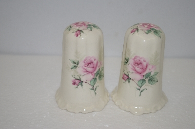 +MBA #11-019  Pink Rose Salt & Pepper Shakers