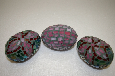 +MBA #12-026  Set Of 3 Glass Mosiac Eggs