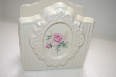+MBA #14-168  Formal Style Pink Rose Napkin Holder