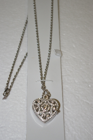 +MBA #16-688  Signature Club Heart Shaped Crystal Locket Watch With 28" Chain
