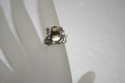 +MBA #16-146  Sterling Moveable Frog Ring