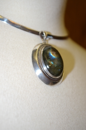 +MBA #17-095  Labradorite Sterling Pendant