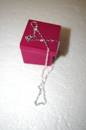 +MBA #17-318  Sterling 18" Chain